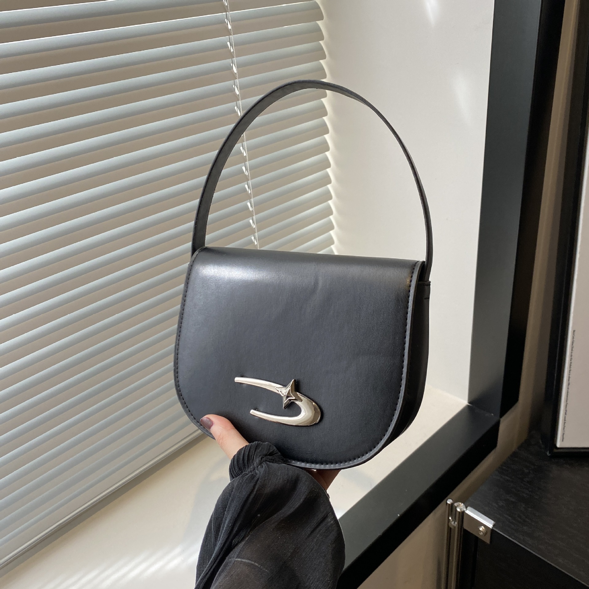 Bag Ladies' Crossbody Fashionable And Beautiful 2024 Casual Personalized Trend New Small Square Shoulder Ladies' Bag