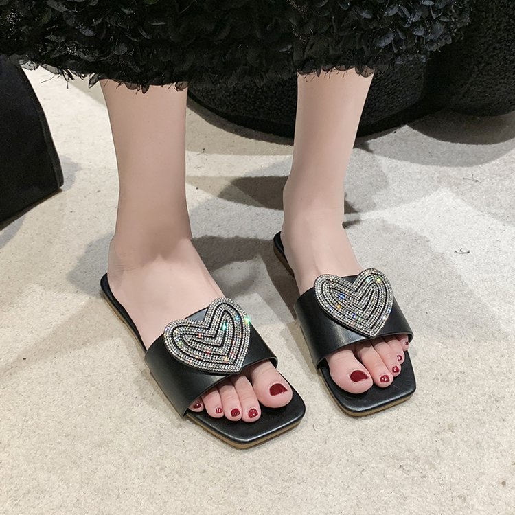 Women NEW Slippers Flat Bottom New Trendy Plus Size Dia Design Sense Fashion Triple Black Beige Gold Free shipping