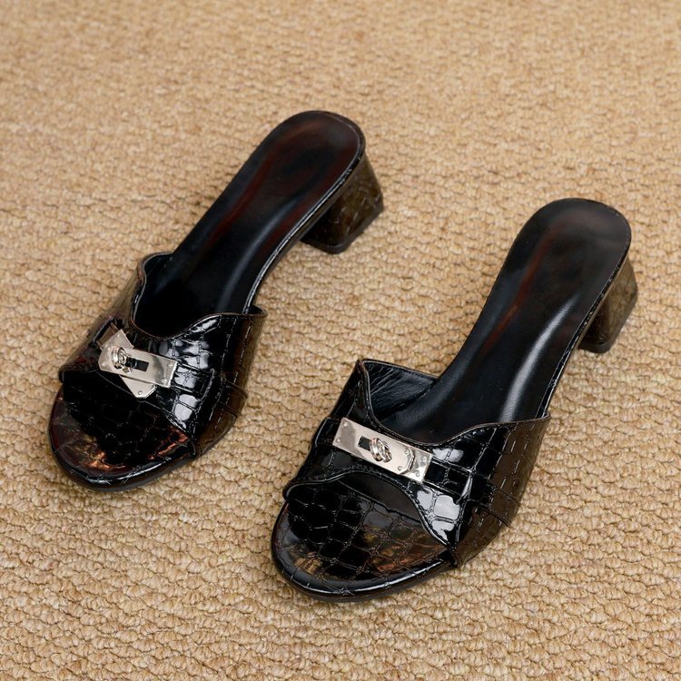 Free Shipping sandals designer heels Slippers womans shoes Thick Heel sandal home outdoor Sandale