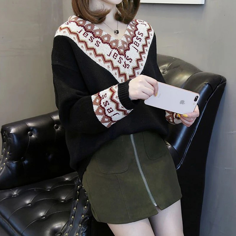 Vneck Letter Jacquard Knitting Pullovers Women Autumn Winter Elegant Temperament Sweater Fashion Allmatch Trend Knitwear Tops 250108
