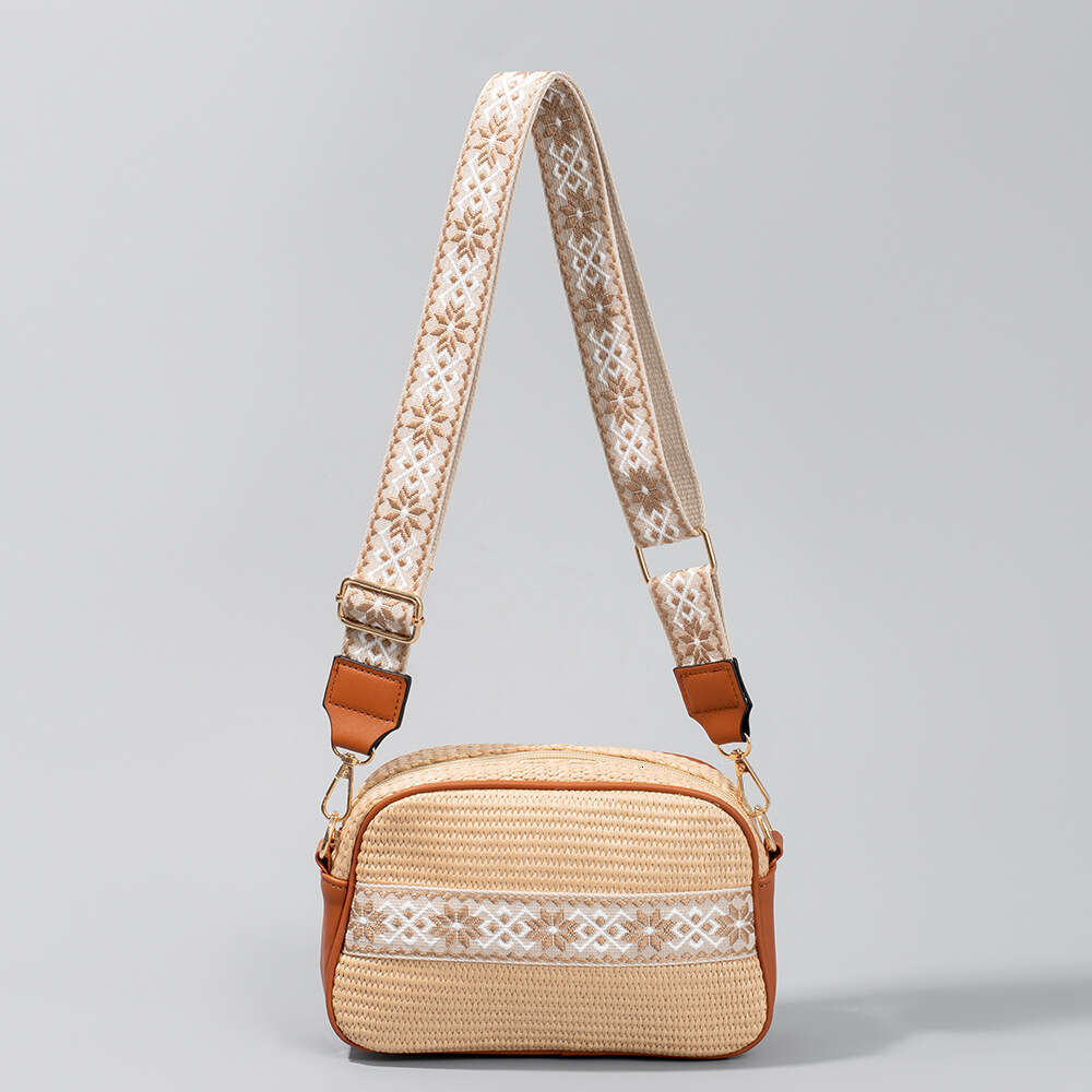 European And American Shoulder Commuting Small Square Bag Niche Design High-End Grass Woven Bags