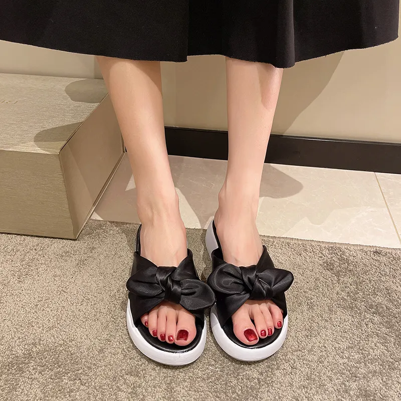 Women's White Open-Toe Bow Knot Flats - Comfy & Stylish Summer Sandals with Soft Sole