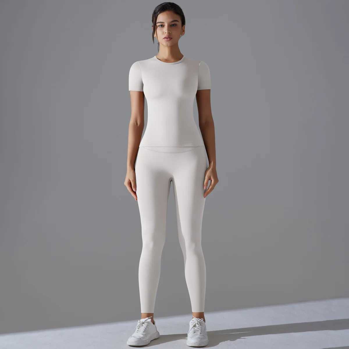 Seamless Gym Set Women Sportwear Short Sleeve Yoga Clothing Fitness Crop Top High Waist Leggings 2 Piece Workout Sports SuitsXJ250109
