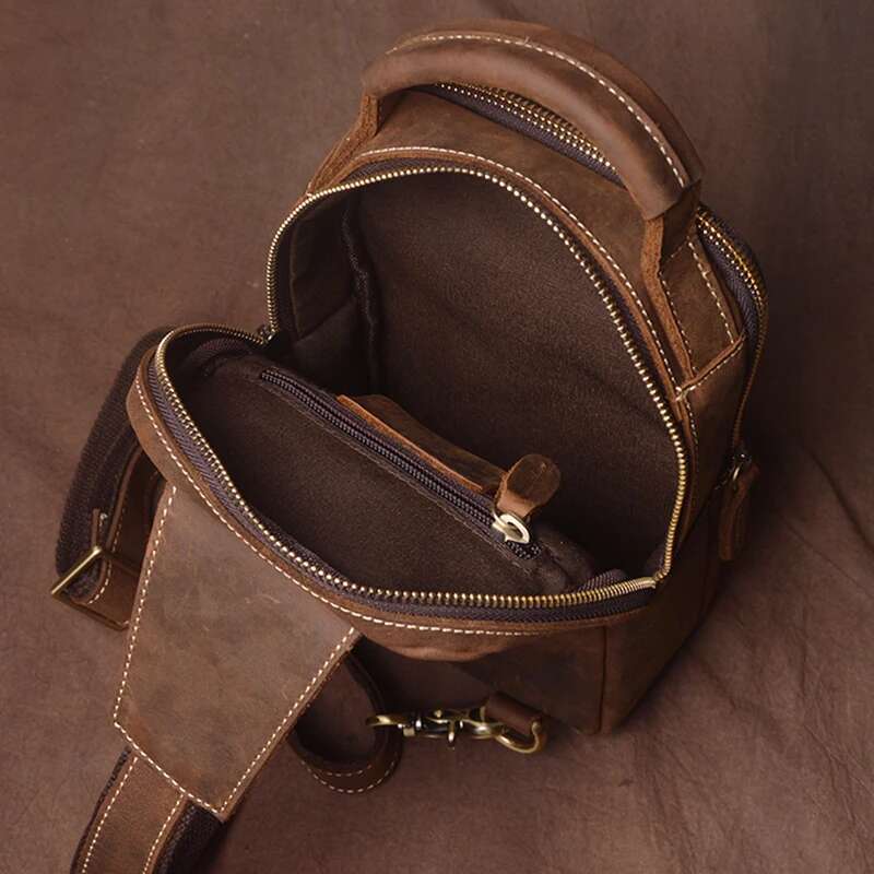 Vintage Bag Crazy Horse Leather Men Handbag Sg Chest Day Pack Back Cross Body Shoulder Casual Bags