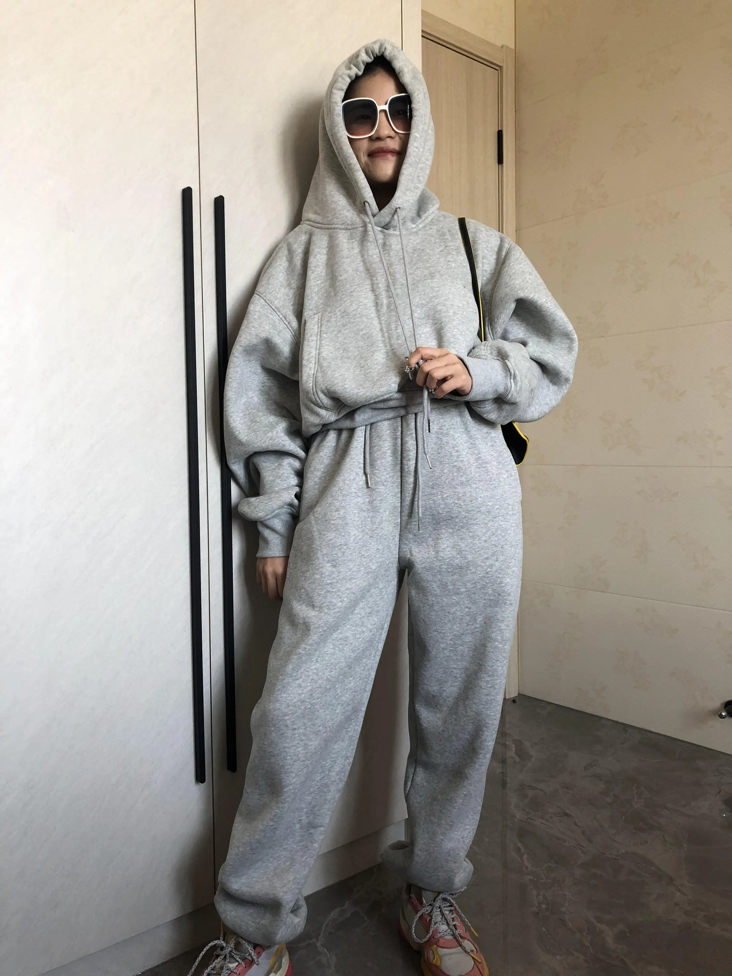 Wholesale Fleece Hoodie with Jogger Pant Sweat Suit Fall Winter 2 Piece Set Tracksuit Women Sports Outfit Two Solid Casual 250106