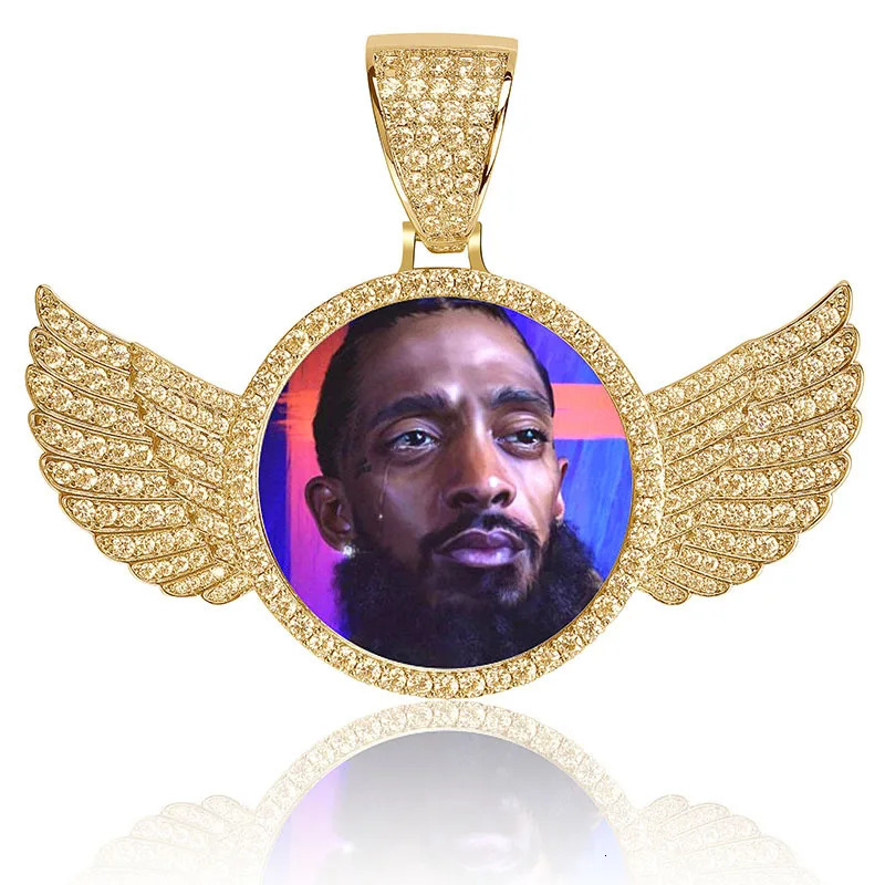 Custom Po Wings Shape Gold Necklace Pendant Ice Out Cuban Men Hip Hop Picture Jewelry Gifts Free Personalized 250109