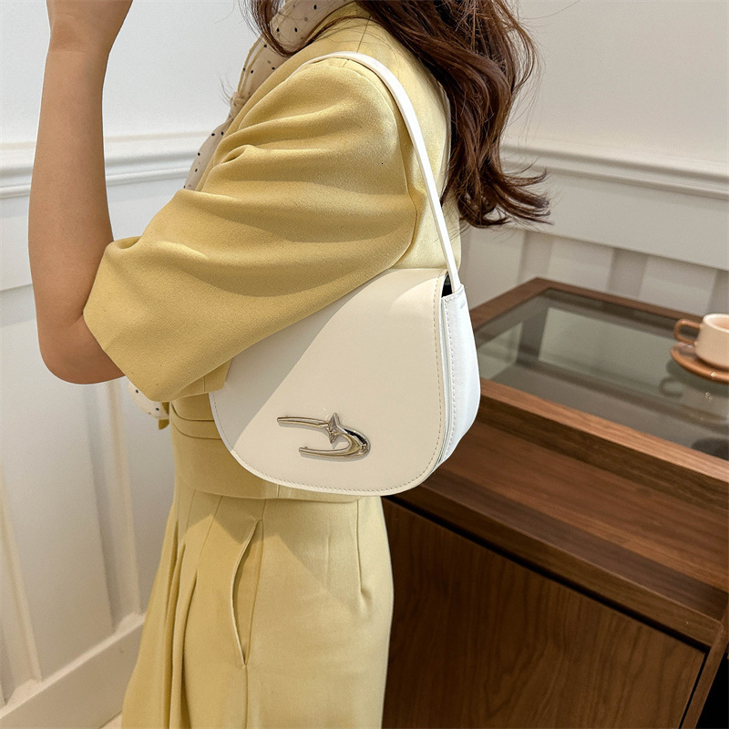 Bag Ladies' Crossbody Fashionable And Beautiful 2024 Casual Personalized Trend New Small Square Shoulder Ladies' Bag