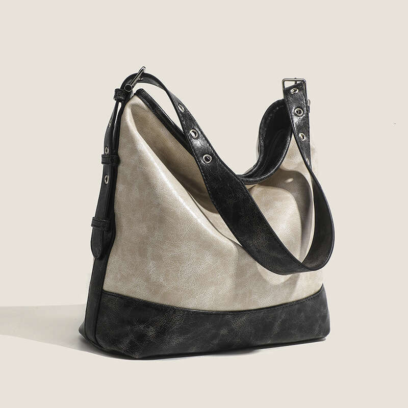 2025S Designer Bag New Women s Large Capacity High End Soft Leather Handbag Fashion Leisure Single Shoulder Crossbody Bag Outdoor Leisure Travel Stora