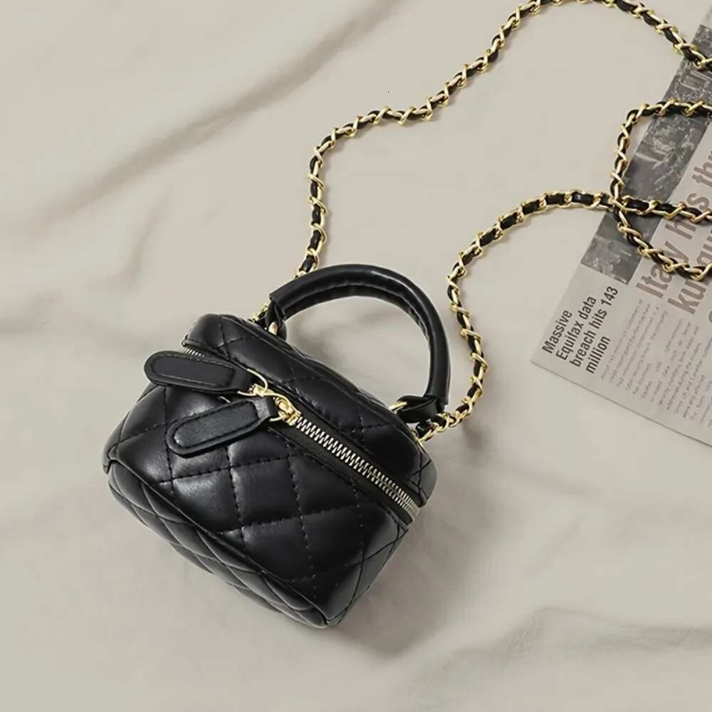 Fashionable Mini Grid Slant Style PU Shoulder Bag Outdoor Women's Leisure Designer Handbag And Wallet