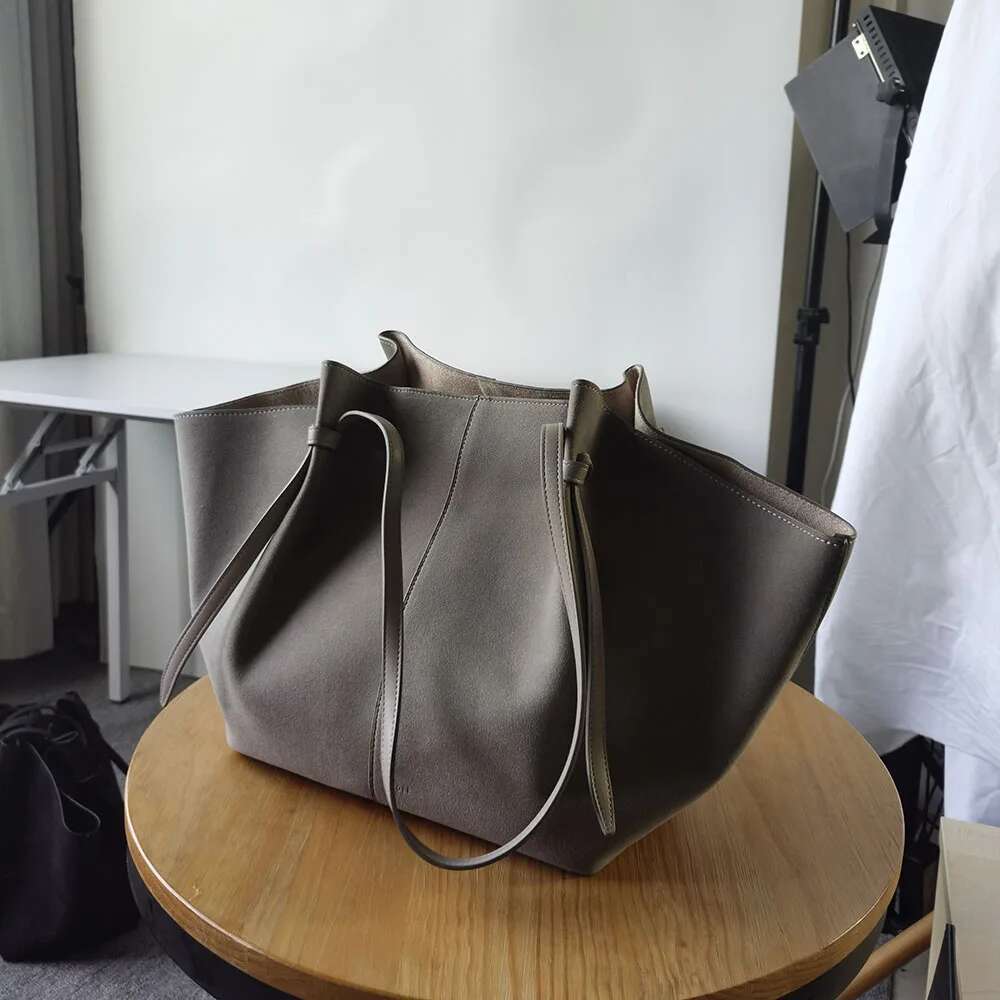 Large Frosted Tote Bag Vintage Bags For Women Fashion Wing Party Women's Handbags Trend 2025 Shoulder New Style Handbag Ladies