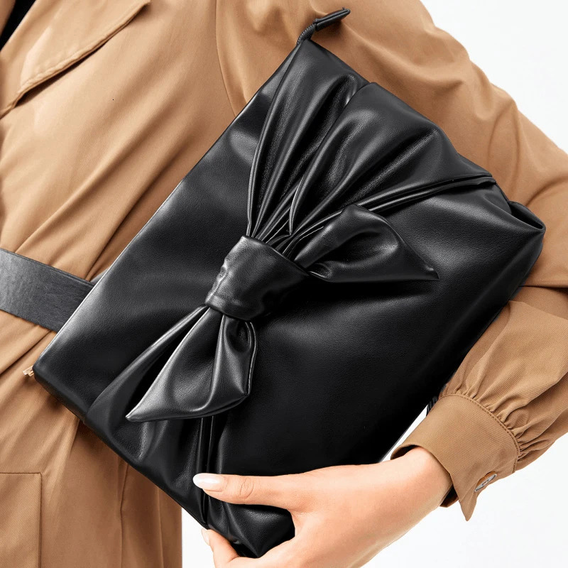 Classic Bow-decorated Clutch Bag Underarm Bag Simple Commuting Large-capacity Female Grace Evening Bag Exquisite Lipstick Purse 250106