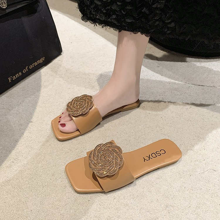Women Slippers Fashion wer Design New Trendy Plus Size Dia Slip-on Outdoor Indoor Wear Triple Black Beige Gold hot Free shipping