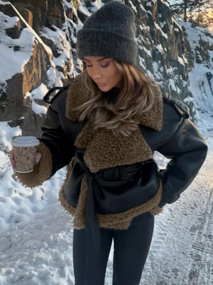 Fashion PU Leather Lamb Wool Cropped Coat With Belt Women Turn Down Collar Long Sleeve Short Bike Jacket Autumn Winter Chic Tops