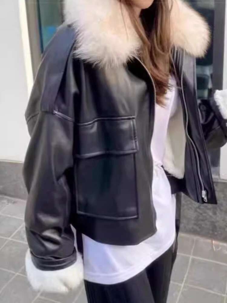 New Veet Thickened Leather Jacket Clothing Short Detachable Rabbit Fur Collar Warm Black Coats Women Tops Autumn/Winter
