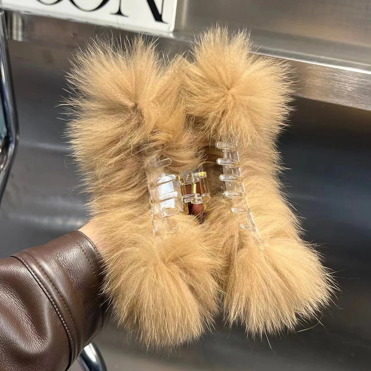 Real Fox Fur Hair Clips Headdress Cute Hair Accessories For Women Plush Scratching Hair Headdress Fashion Girls Hair Accessoreis 250103