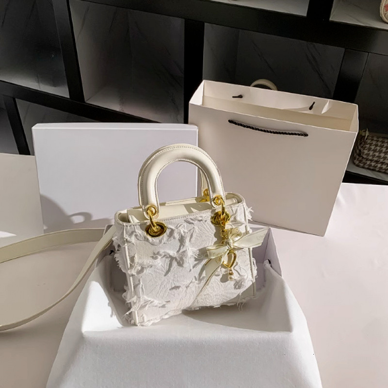 Free Shipping Designer Premium Tassel Bag Gradient New Handbag Casual Phone Bag Wallet Large Capacity Bag