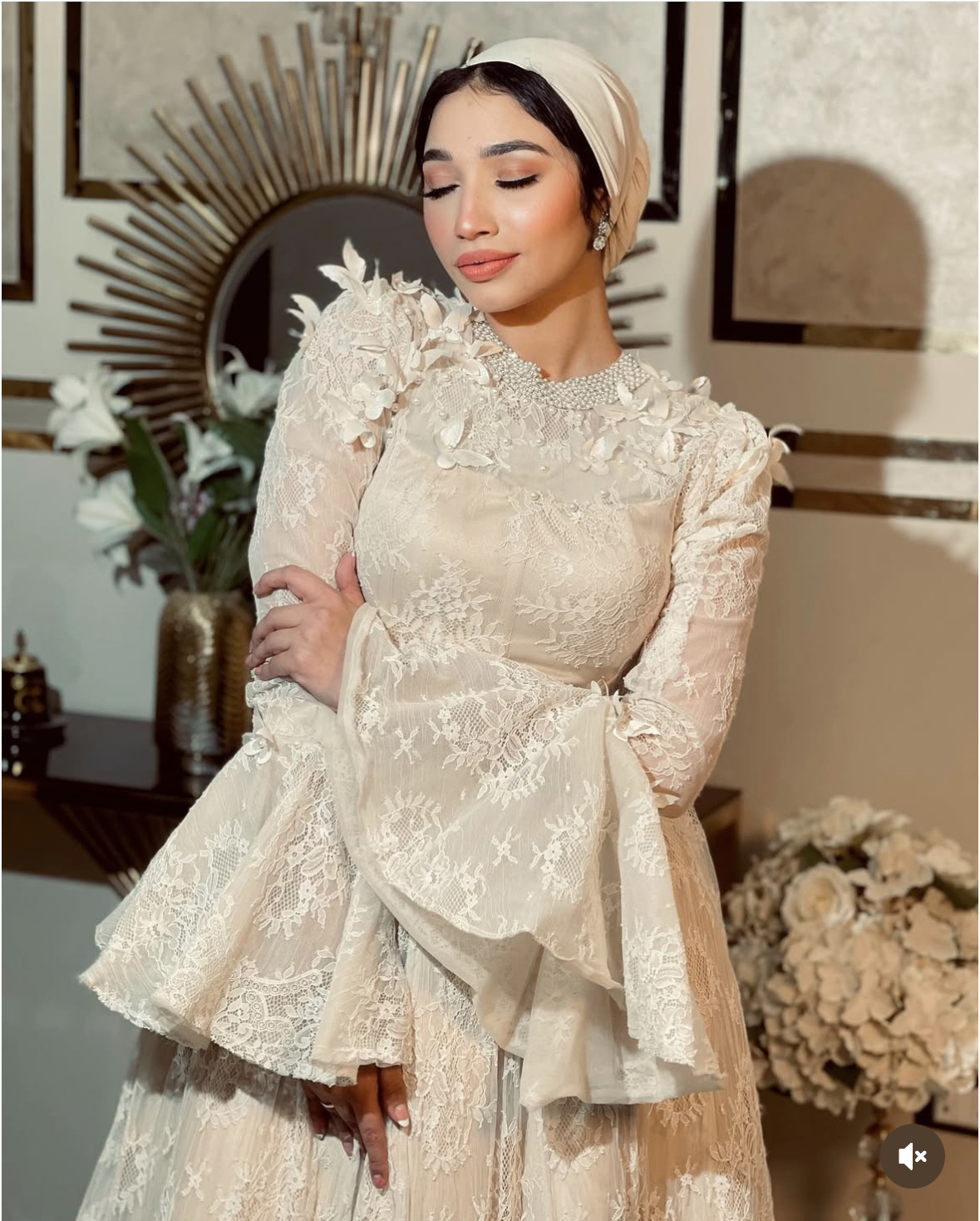 Modest Arabic Muslim Lace Prom Dresses With Flare Sleeves Butterfly Appliques Pearls Beaded Jewel Neck A-Line Floor Length Evening Gowns For Women