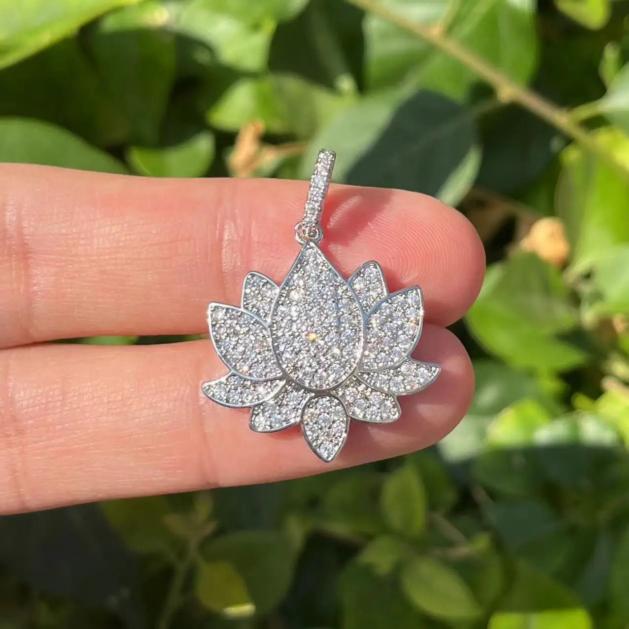 5Pcs Cubic Zirconia Pave Flower Lotus Charms Pendant for Jewelry Making Bracelet Necklace Accessories 250109