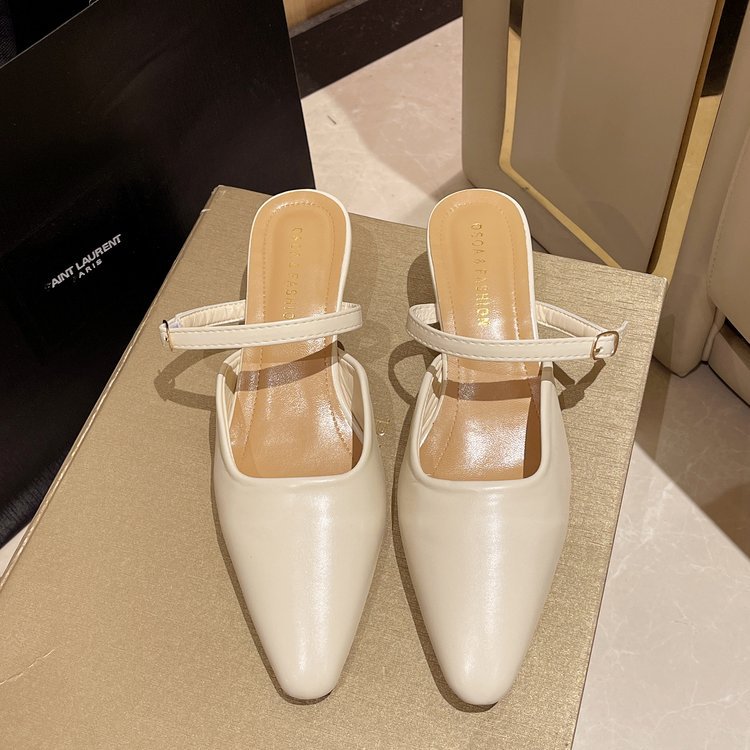 Women Slippers Fashion hot Low Heel Sandals Pointed Toe Casual Style Triple Black Beige Free shipping