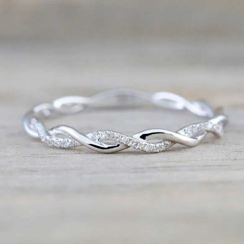 Ins Tide Adjustable Stainless Steel Ring Suitable for Women Simple Temperature Engagement Wedding Ring Fashion Jewelry W250109