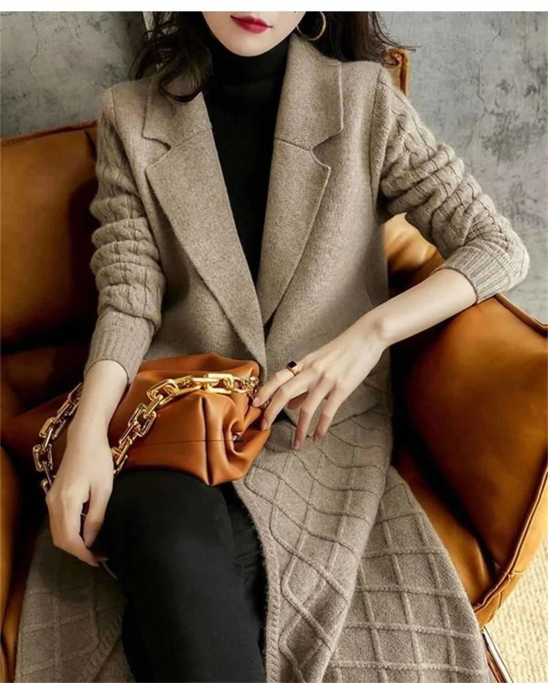 Korean French Style Cashmere Sweater Ladies Wool Windbreaker Cardigan Autumn Winter Women Knitted Sweater Long Cardigan Coat 250106