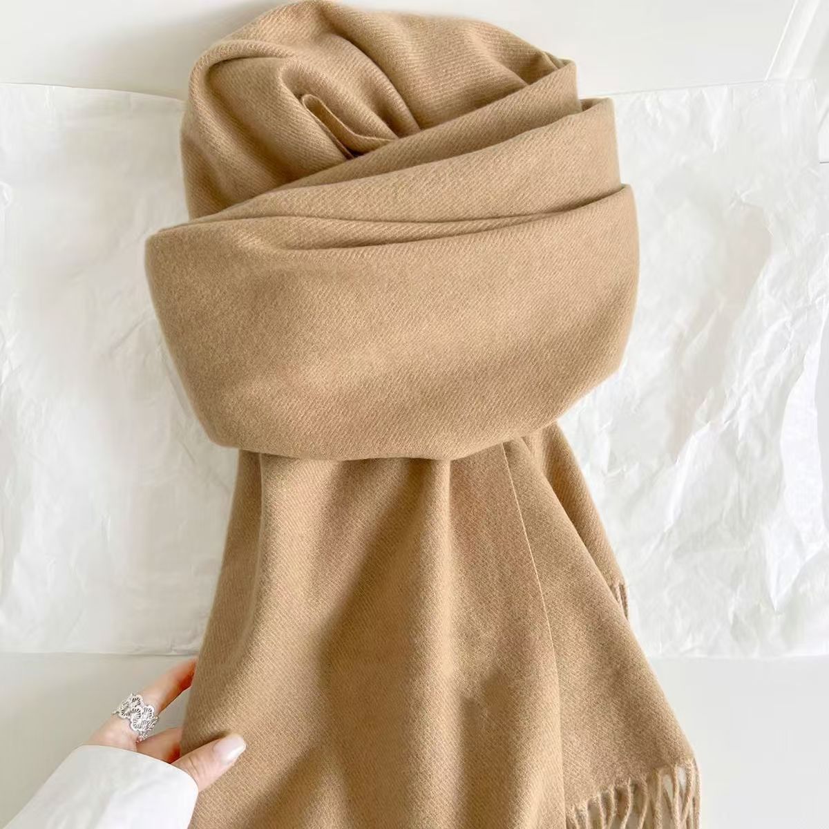 T069 new solid color scarf female winter Korean style atmosphere warm versatile shawl birthday gift neck protector