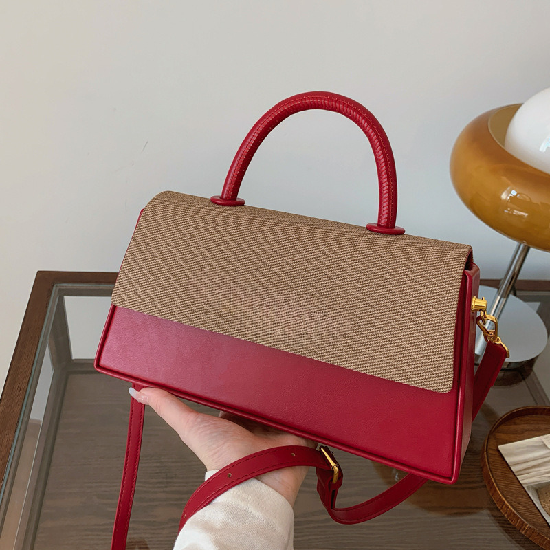 New Designer Bag Fashionable Women's Small Box Bag Shoulder Bag Diagonal Hard Shell Handbag Crossbody Bag Wallet Clip Bag