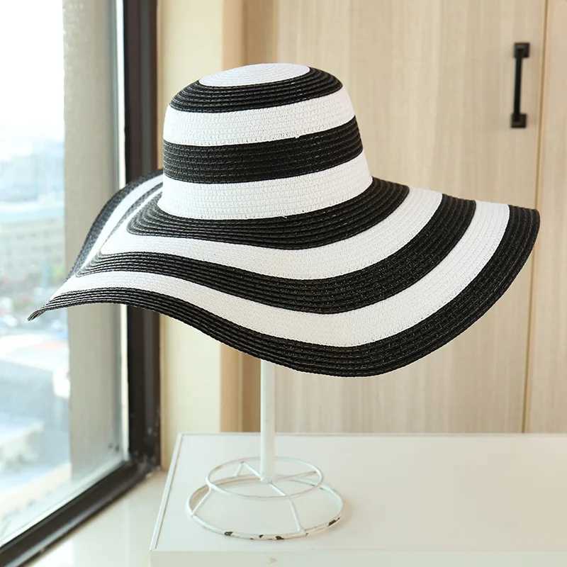 Hot Wens casual straw hat girl outdoor striped patch homework paper sun hat new summer advertisement flap big brown beach hat gorilla X250109
