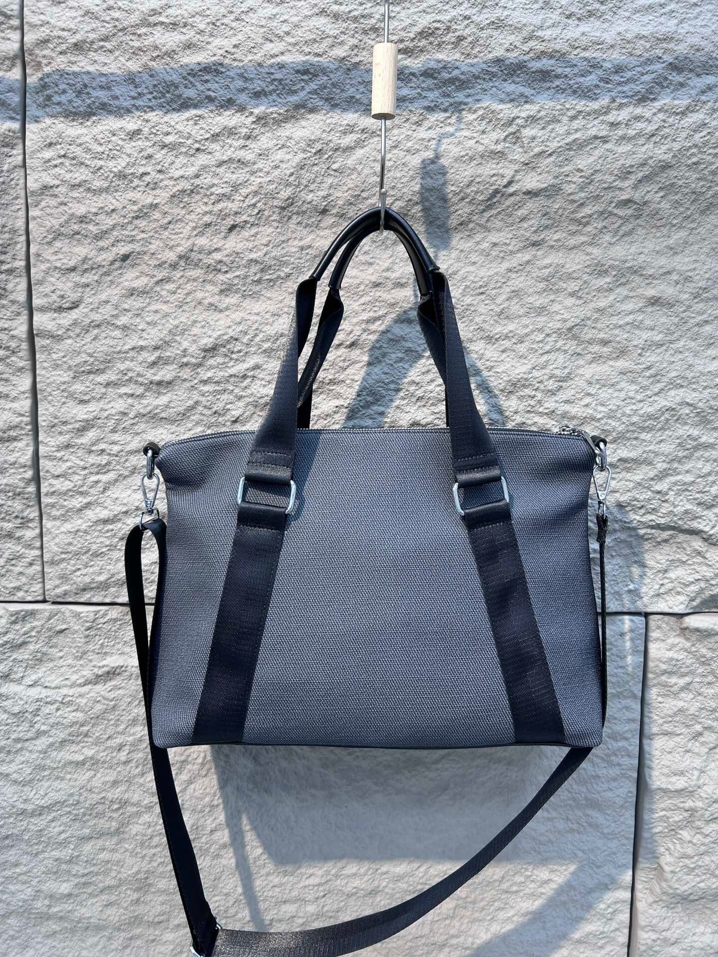 Bag Ordering High-End Fabrics, Large Capacity Women's Hand-Held Tote Bags, Fashionable And Versatile Single Shoulder Crossbody Bags