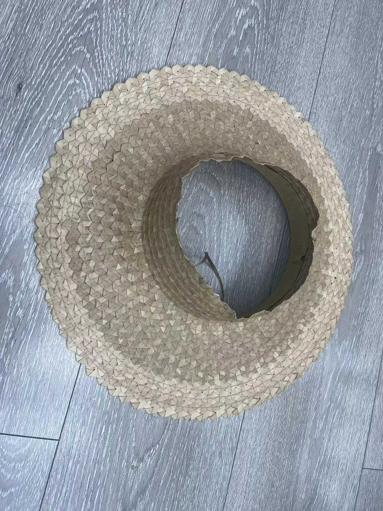 Fashionable summer UV protection large hollow top straw hat wide brown beach hat soft cushion breathable photography sun hat X250109