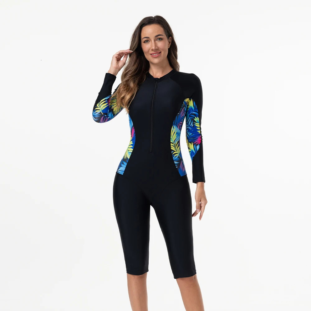Womens Swimsuit Sport Style Long Sleeve OnePiece Bathing Suit Female Beachwear Woman Swimwear Surfing Diving Outfits 250108