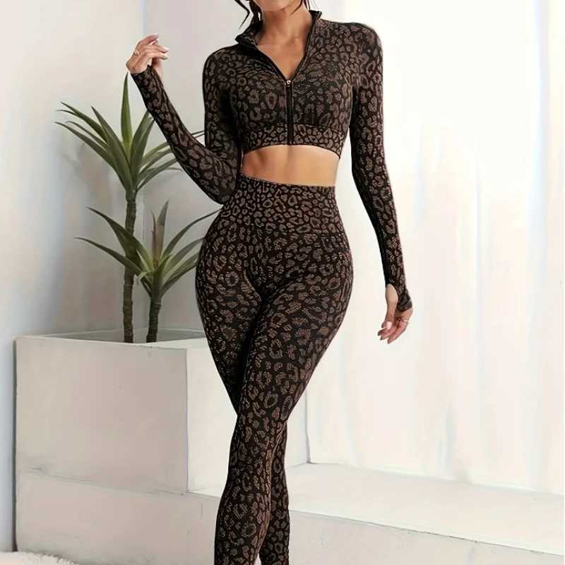 Womens Leopard Print Yoga Suit 2-Piece Athletic Set High Waist Leggings and Crop Top Stretchy Sportswear Quick-Dry FitnessXJ250109