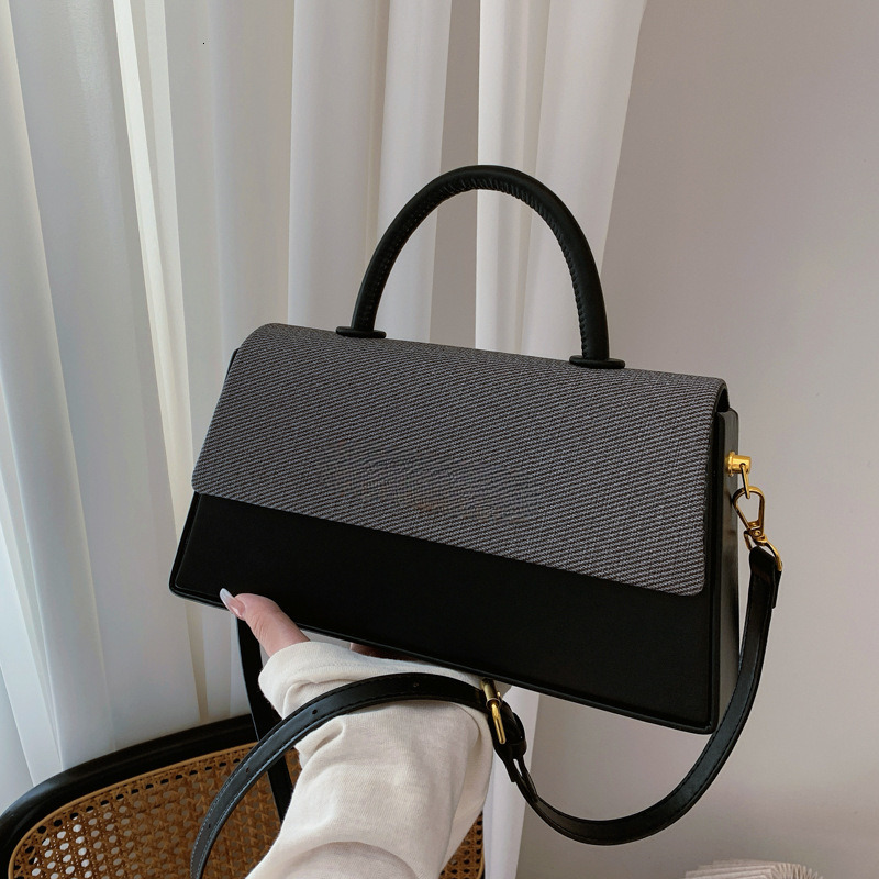 New Designer Bag Fashionable Women's Small Box Bag Shoulder Bag Diagonal Hard Shell Handbag Crossbody Bag Wallet Clip Bag