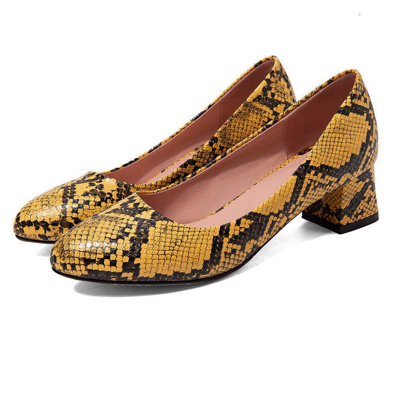 Fashion Women's Snake Print Low Heels Woman Comfortable Brand Designer Large Size 47 Wedding Office Shoes Pumps Red
