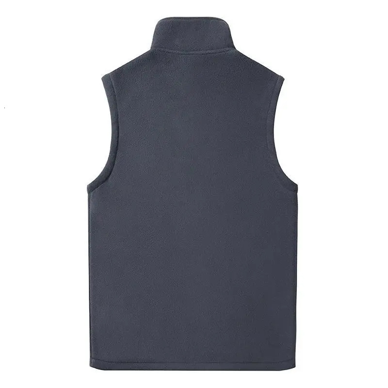 Winter Mens Fleece Vests Casual Warm Sleeveless Jackets Fashion Thermal Vest Windbreaker Zipper Plus Size 5XL Loose Waistcoat 250107