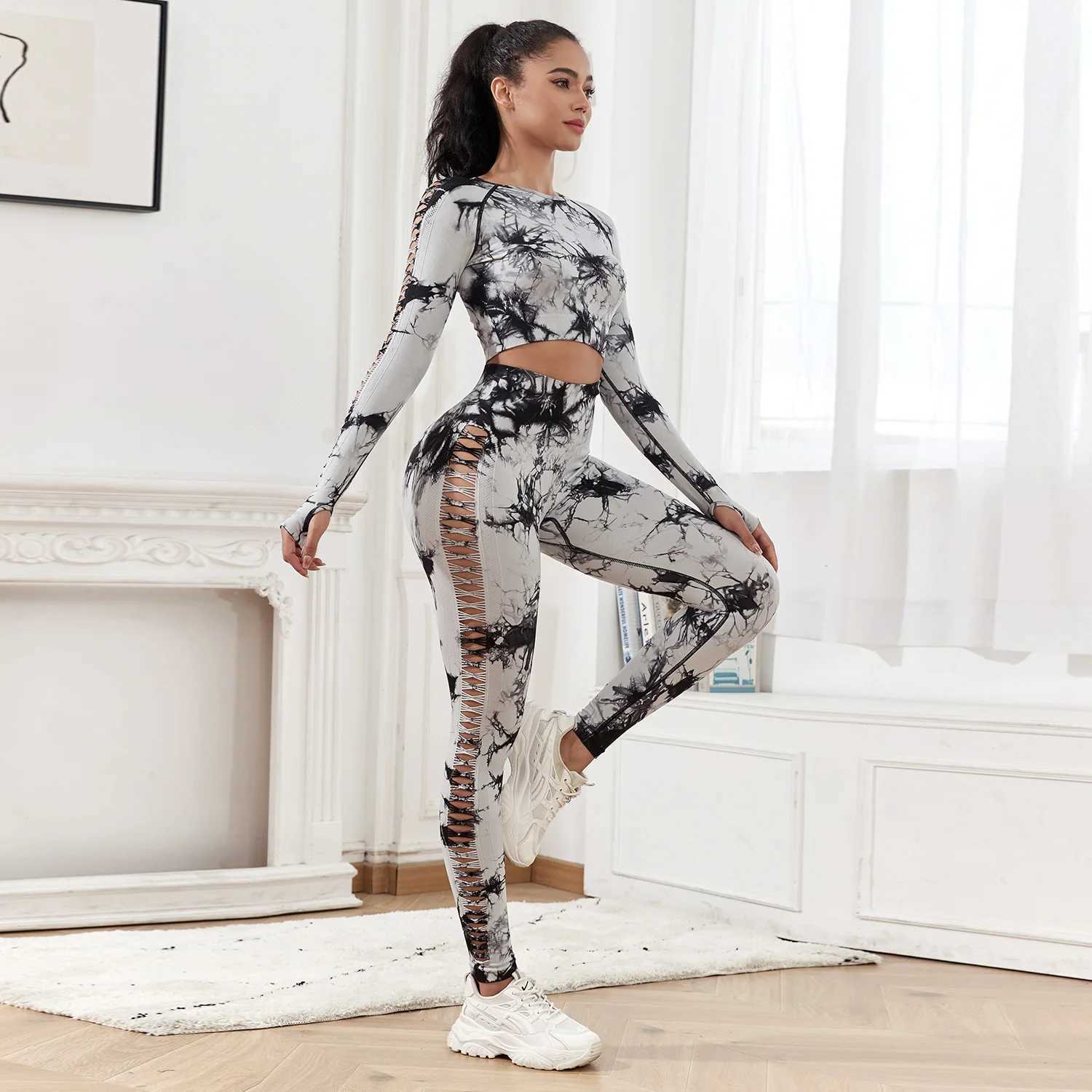 CHRLEISURE Seamless Tie Dye Sports Set Hollow Out Yoga Suit Fitness Top with Workout Leggings ActivewearXJ250109