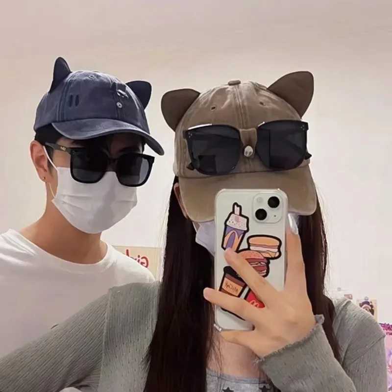 Cute Cats ears (Steamed cat-ear shaped bread) and baseball cap with bracket Sunes Wenmao Sunes Unisex Hip Hop Earrings X250109