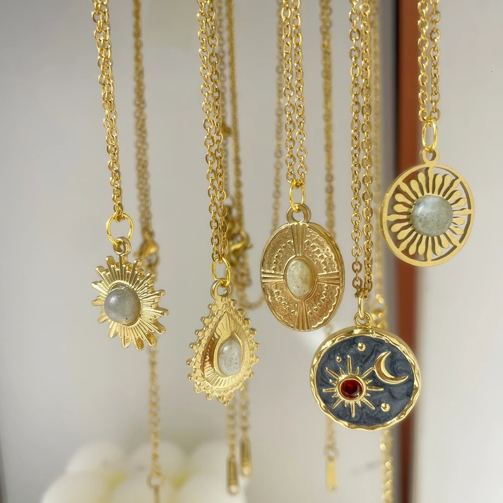HangZhi Gray Enamel Round Star Sun Charm Natural Stones Pendants Necklace Stainless Steel Clavicle Chain Jewelry 250109
