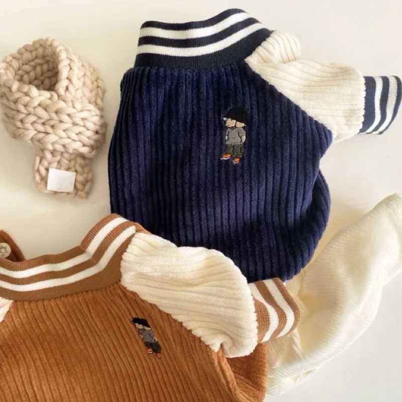 Winter Autumn Dog Clothes Glasses Cats Printed Hoodies Sweatshirt For Small Medium Dog Teddy Pet Coat Christmas Pet Warm ClothesXJ250109
