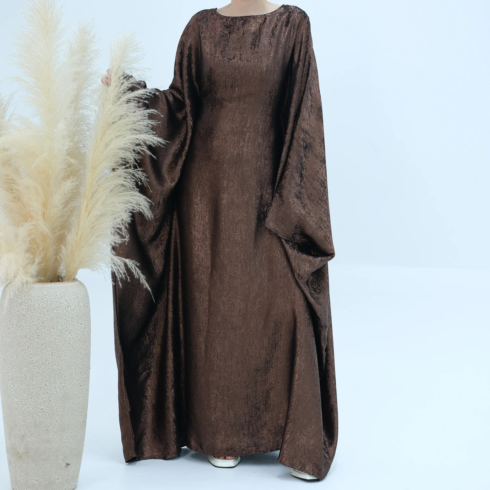 Shiny Batwing Satin Maxi Abaya Dubai y Abayas For Women Muslim Kaftan Dress Islam Caftan Marocain Femme Long Robes 250106