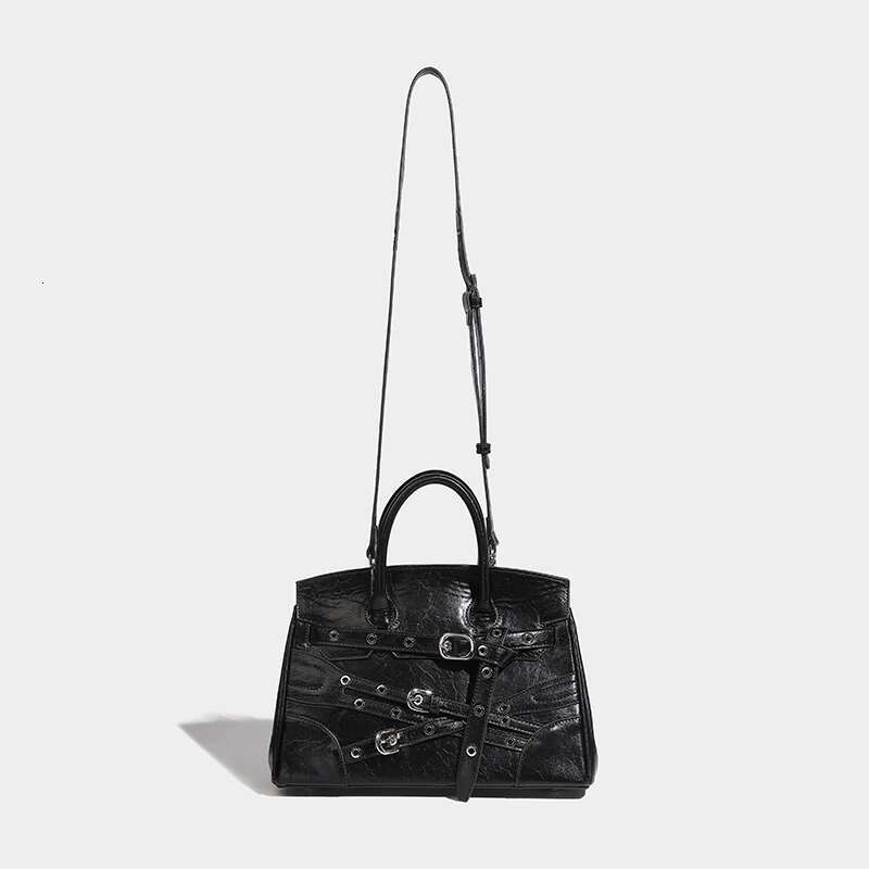 Niche Designer Punk Style Motorcycle Exquisite And Versatile Hot Girl High-End Casual Simple Handbag Shoulder Bag