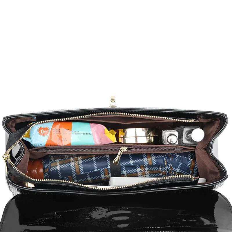 Free Shippingluxurious Fashion Large Capacity Crossbody Bag New Product Foreskin Leather Designer Women's Handbag