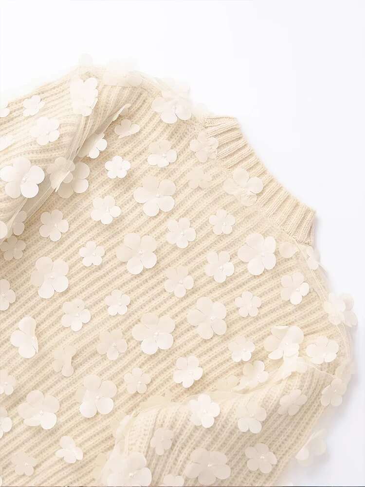 2024 Autumn And Winter New Women's High-End Wer Decoration Splicing Long-Sleeved Round Neck Sweater