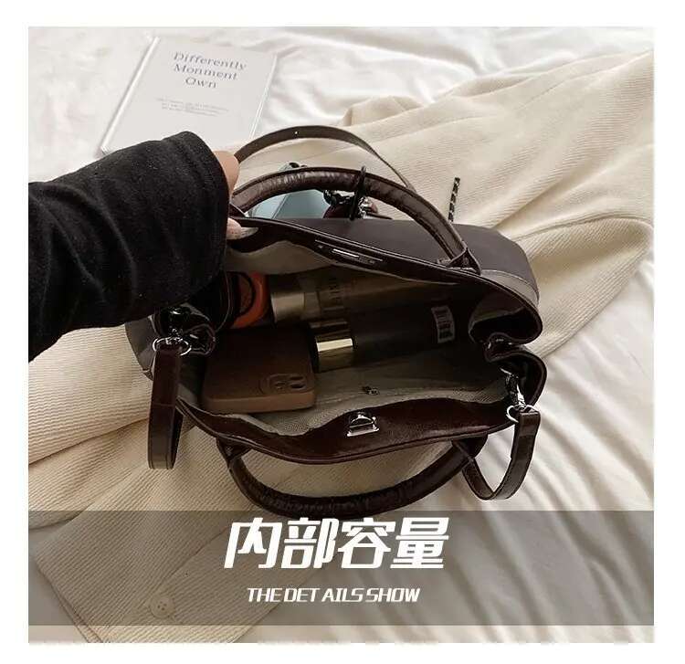 New Retro Patterned Contrasting High-Quality, And High Sensitivity, One Shoulder Crossbody Women's Designer Bag