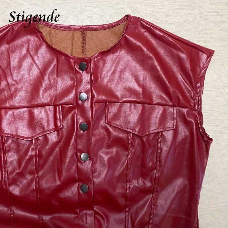 Stigende Women Button Up Wide Leg Pu Sleeveless Stretch Faux Leather Jumpsuit