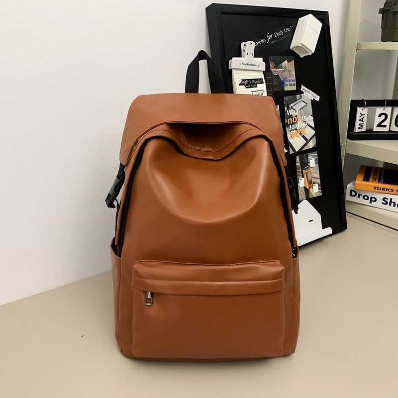 Men's high-end backpack with large capacity PU leather casual backpack for high school and college students 250110