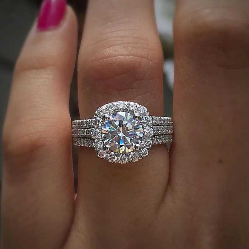 Luxury classic 925 sterling silver square moissanite ring as a jewelry gift for womens engagement parties W250109