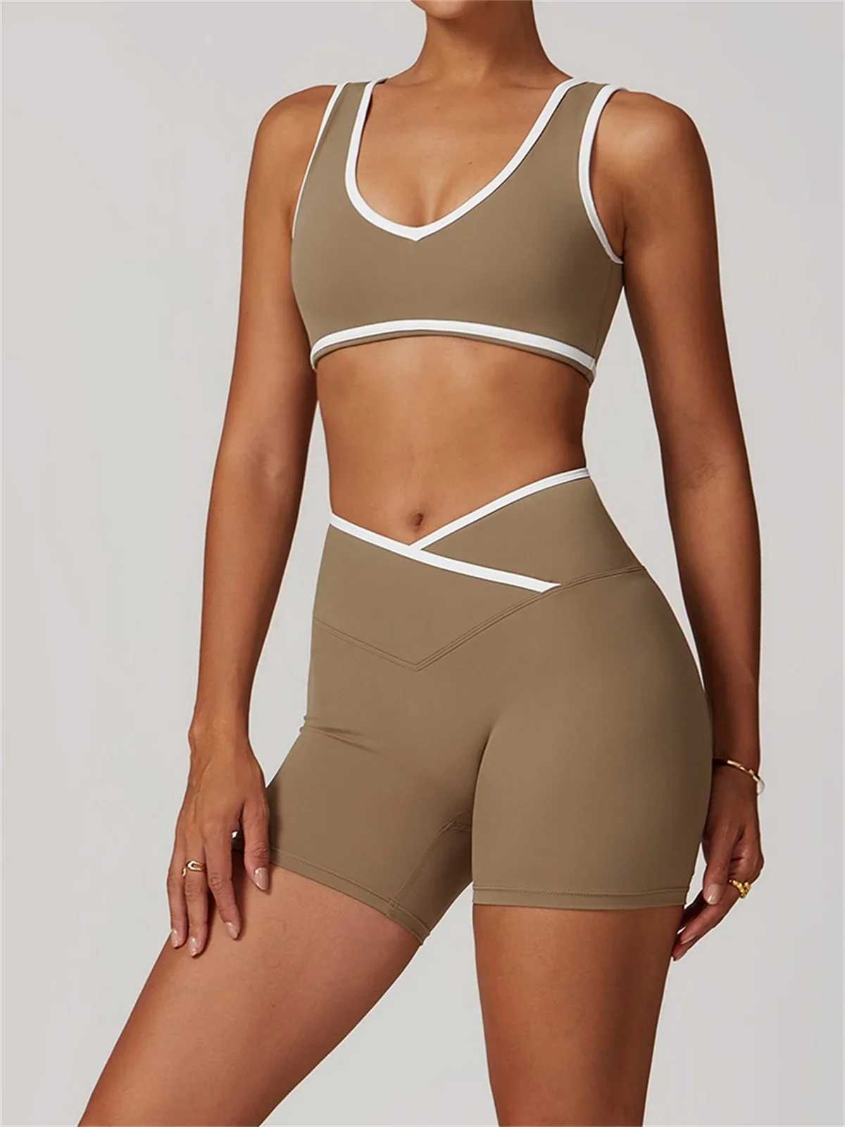 Scrunch Yoga Short Set Women Pink Contrast Padded Bra Crop Top Cross High Waist Sports Pants Fitness Gym Suit TracksuitXJ250109