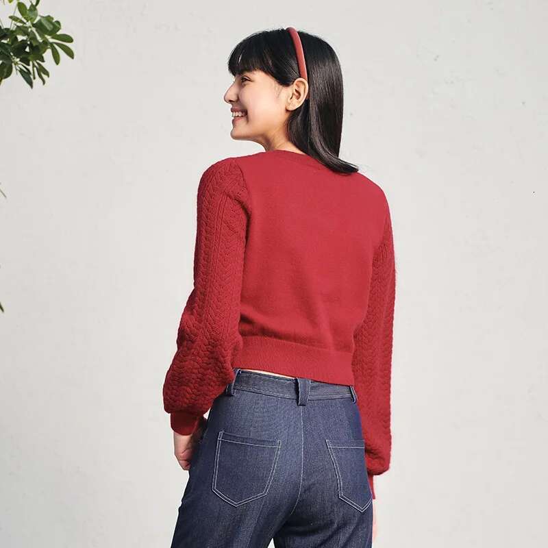 2024 Sweater Women Short Square Neck Bow Sweet Girly Spring New Gentle Slim Textured Top