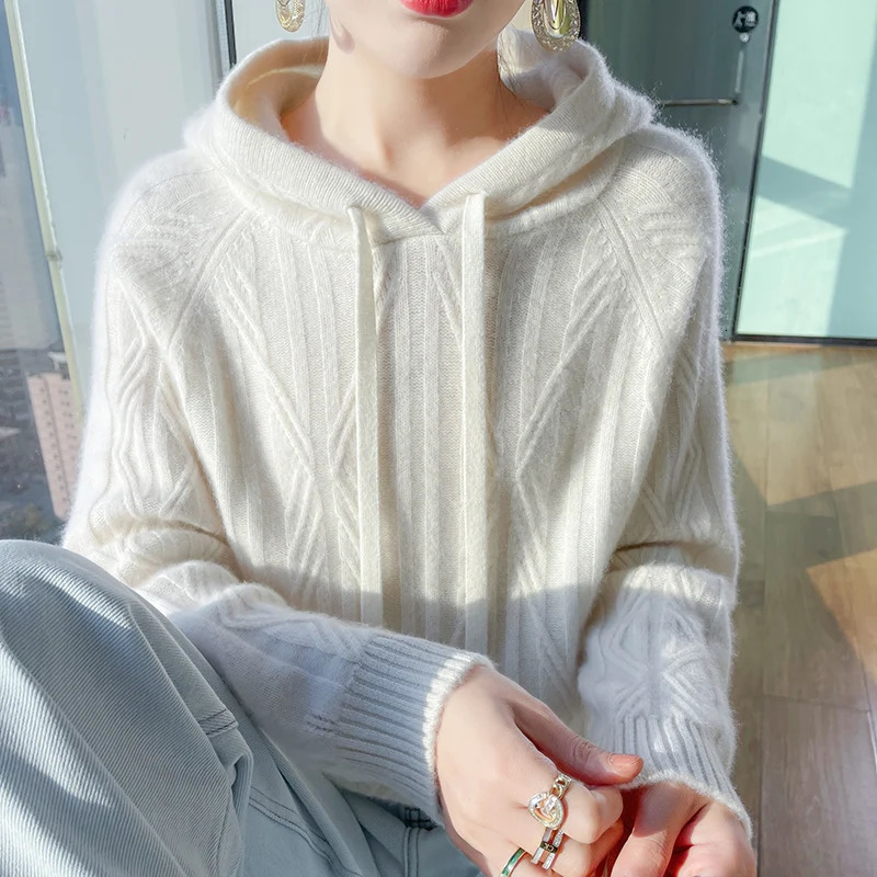 Classic womens 100% pure wool hooded sweater fashionable and soft knit pattern highquality long sleeved top 250108